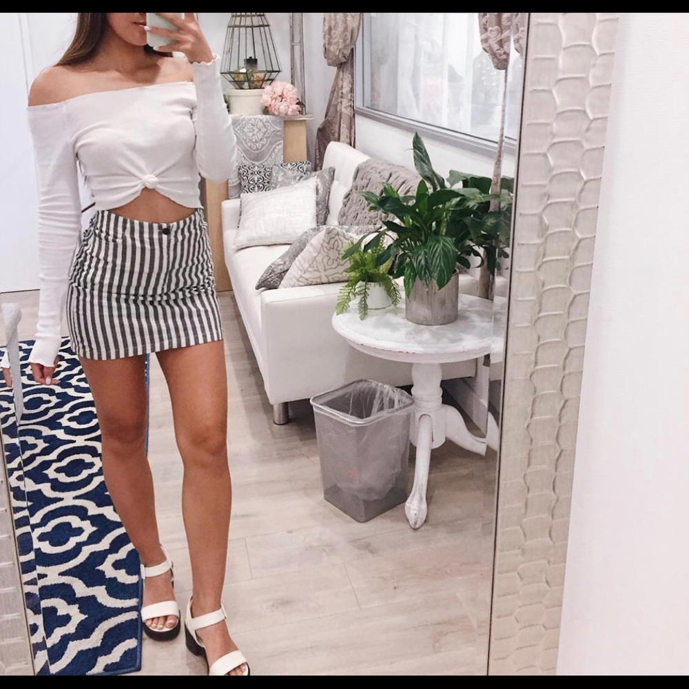 Brandy Melville striped skirt